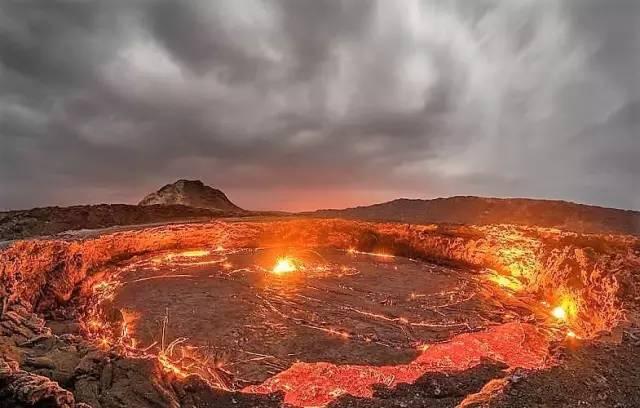 堀北真希：日系女神的写真之旅，展现无与伦比的魅力